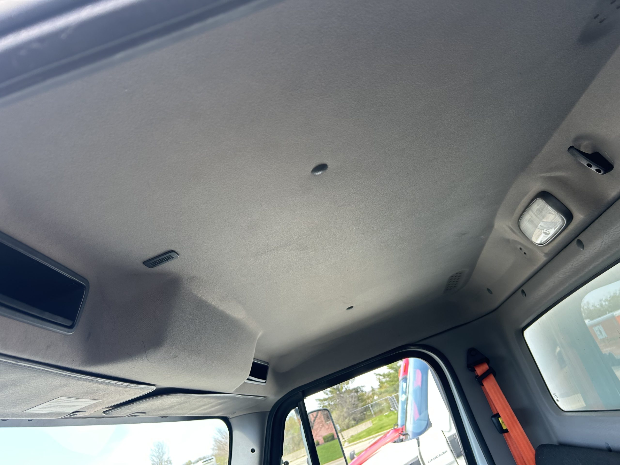 2019 Freightliner M260 2019 Freightliner M260 - image 5 of 6
