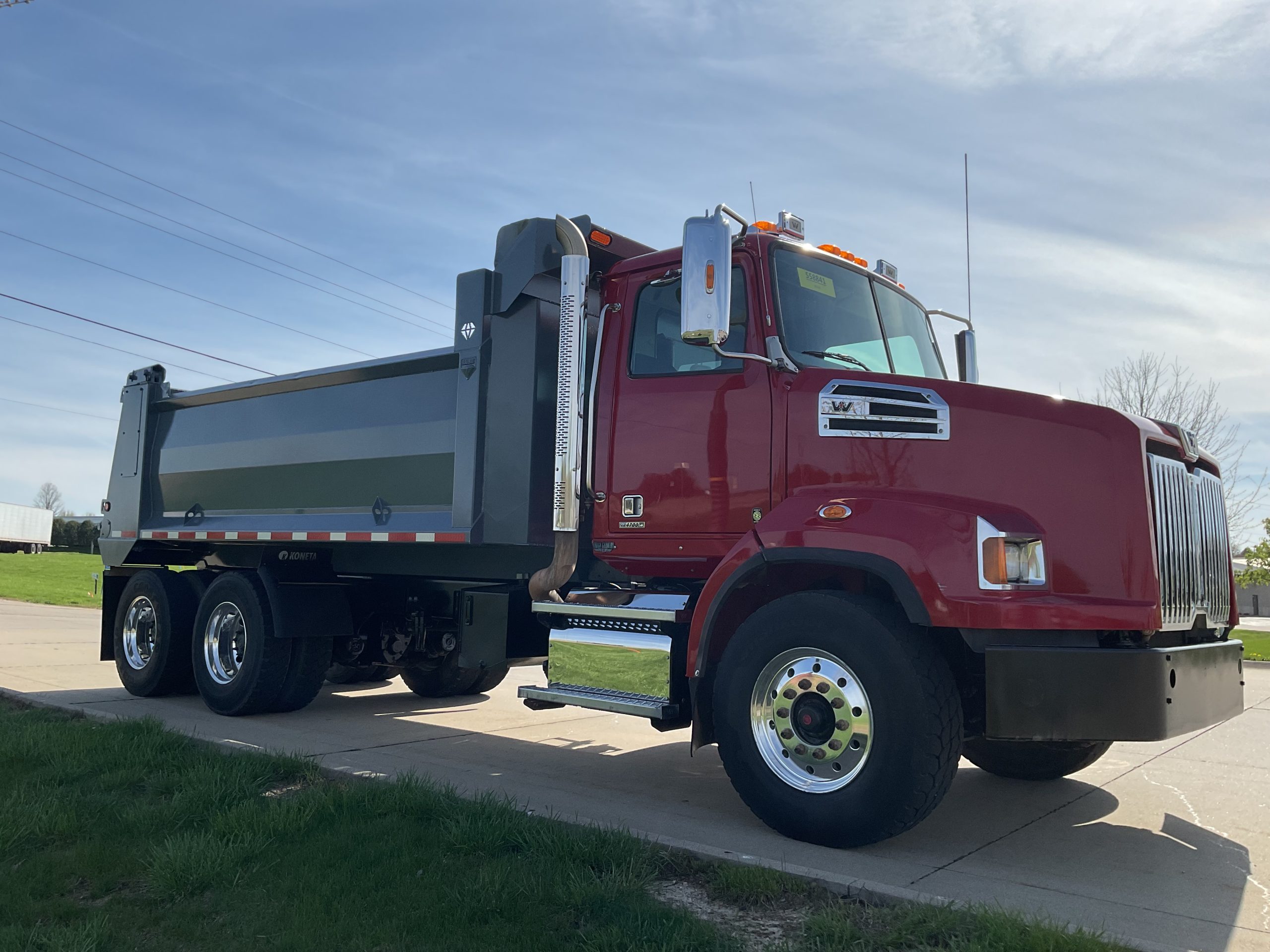 2018 Western Star 4700SB 2018 Western Star 4700SB - image 3 of 6