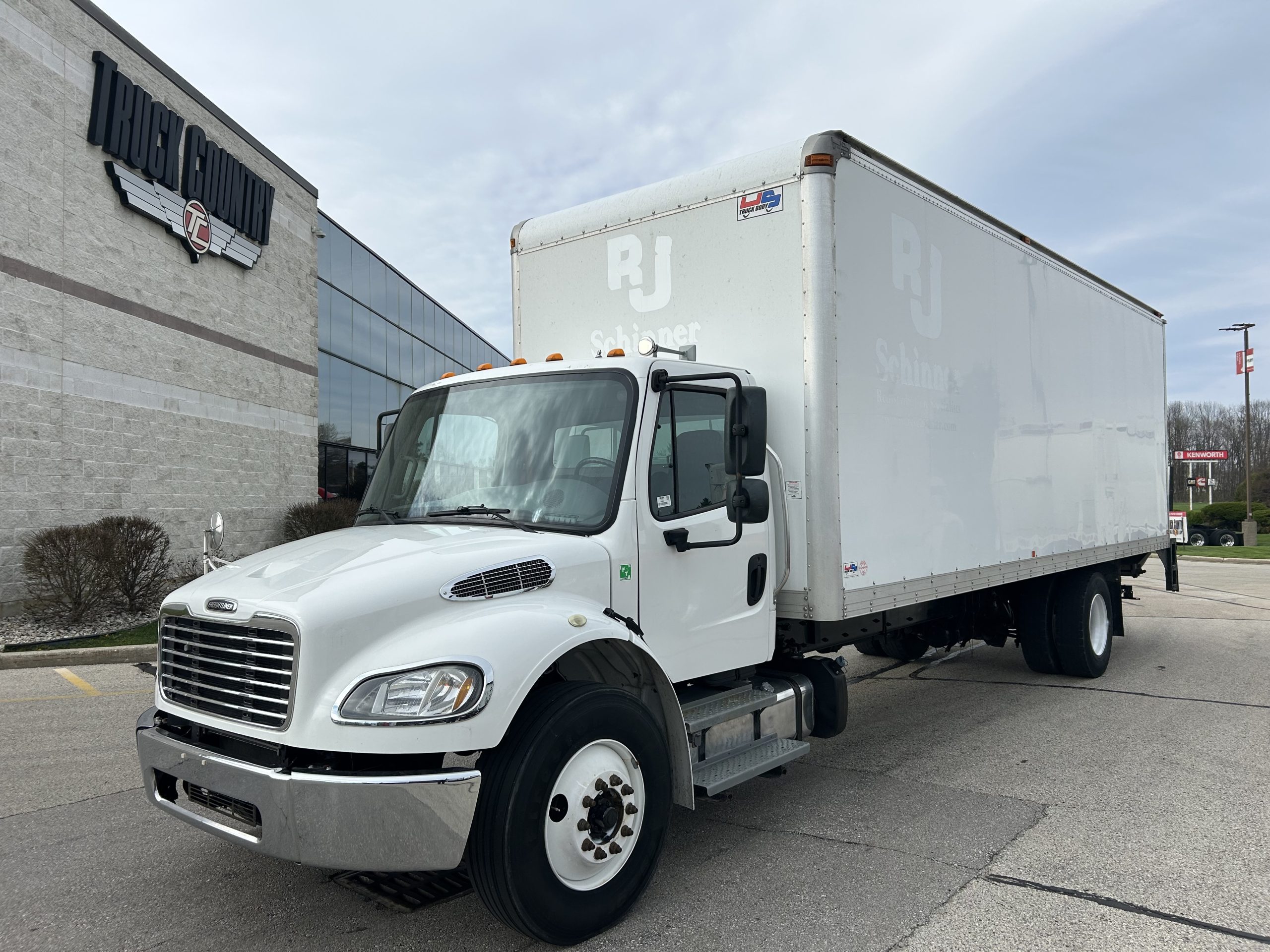 2019 Freightliner M260 2019 Freightliner M260 - image 1 of 6