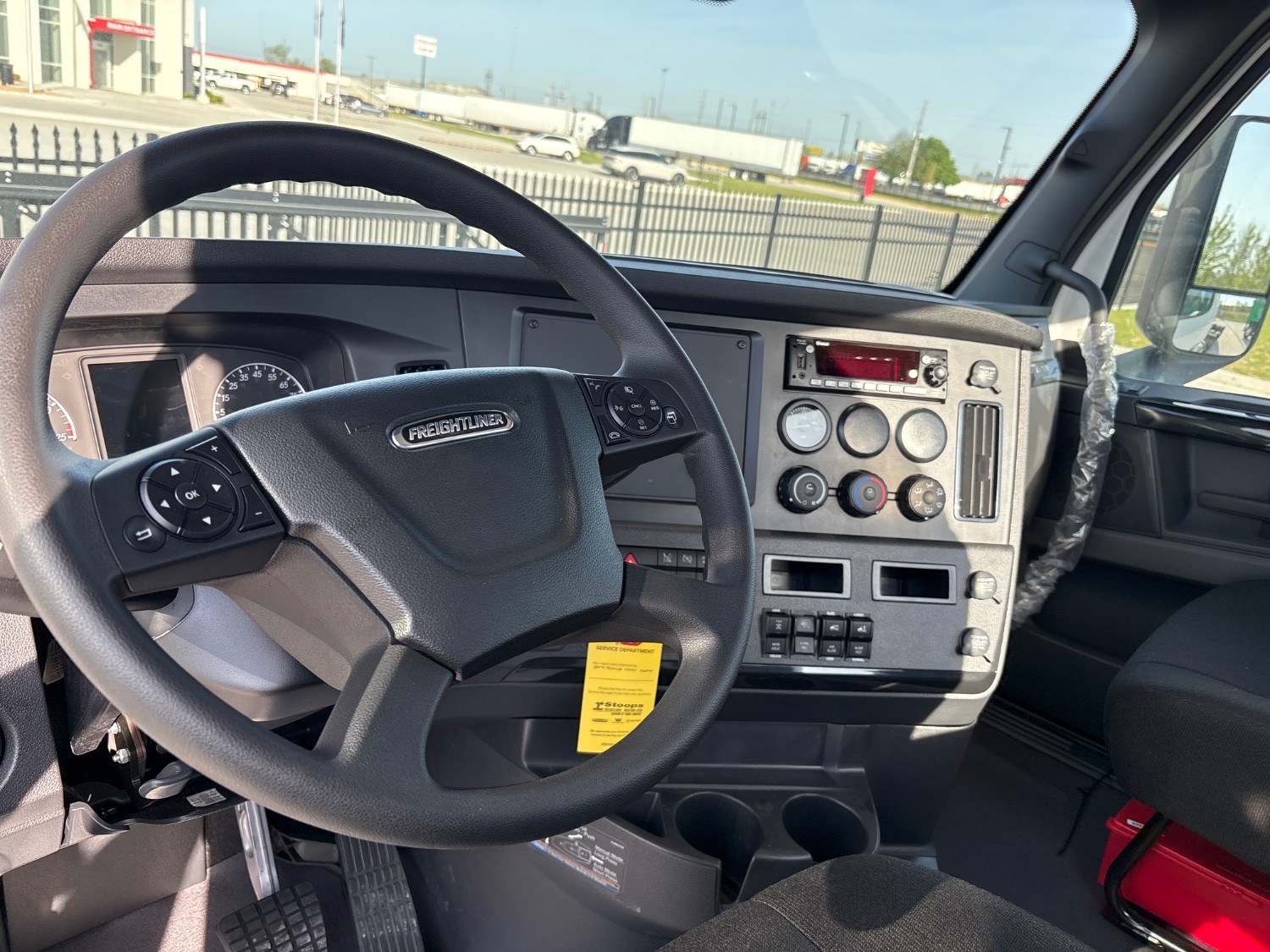 2026 Freightliner PE116DC 2026 Freightliner PE116DC - image 5 of 5