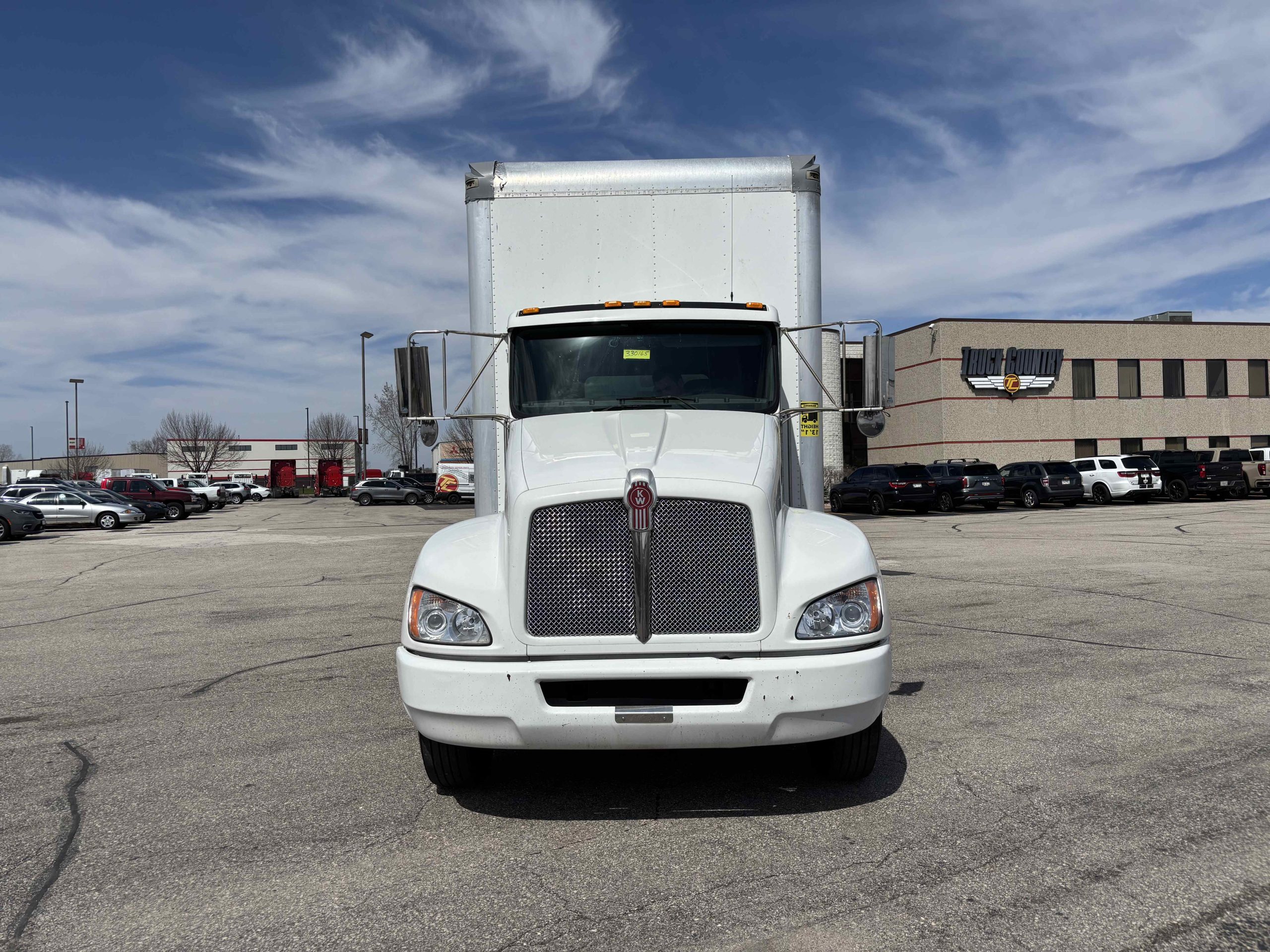 2022 Kenworth T270 2022 Kenworth T270 - image 2 of 5