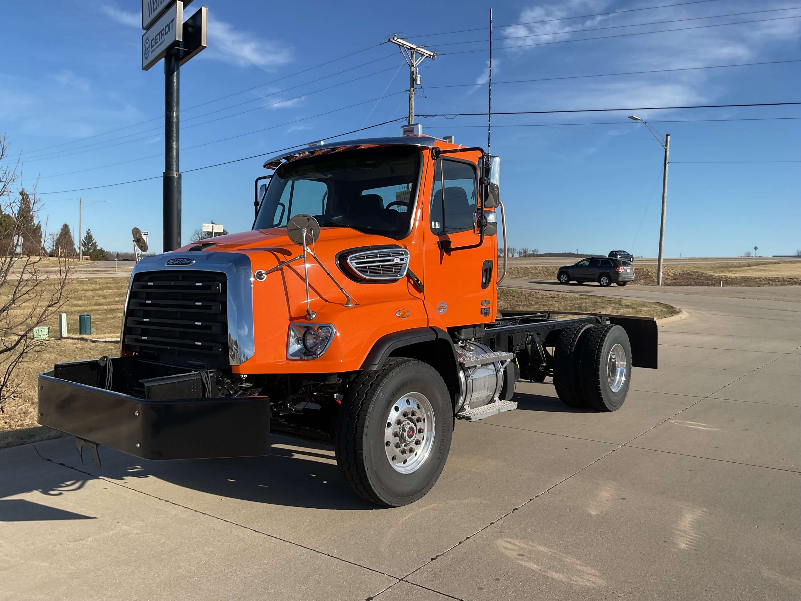 2026 Freightliner 114SD 2026 Freightliner 114SD - image 1 of 5