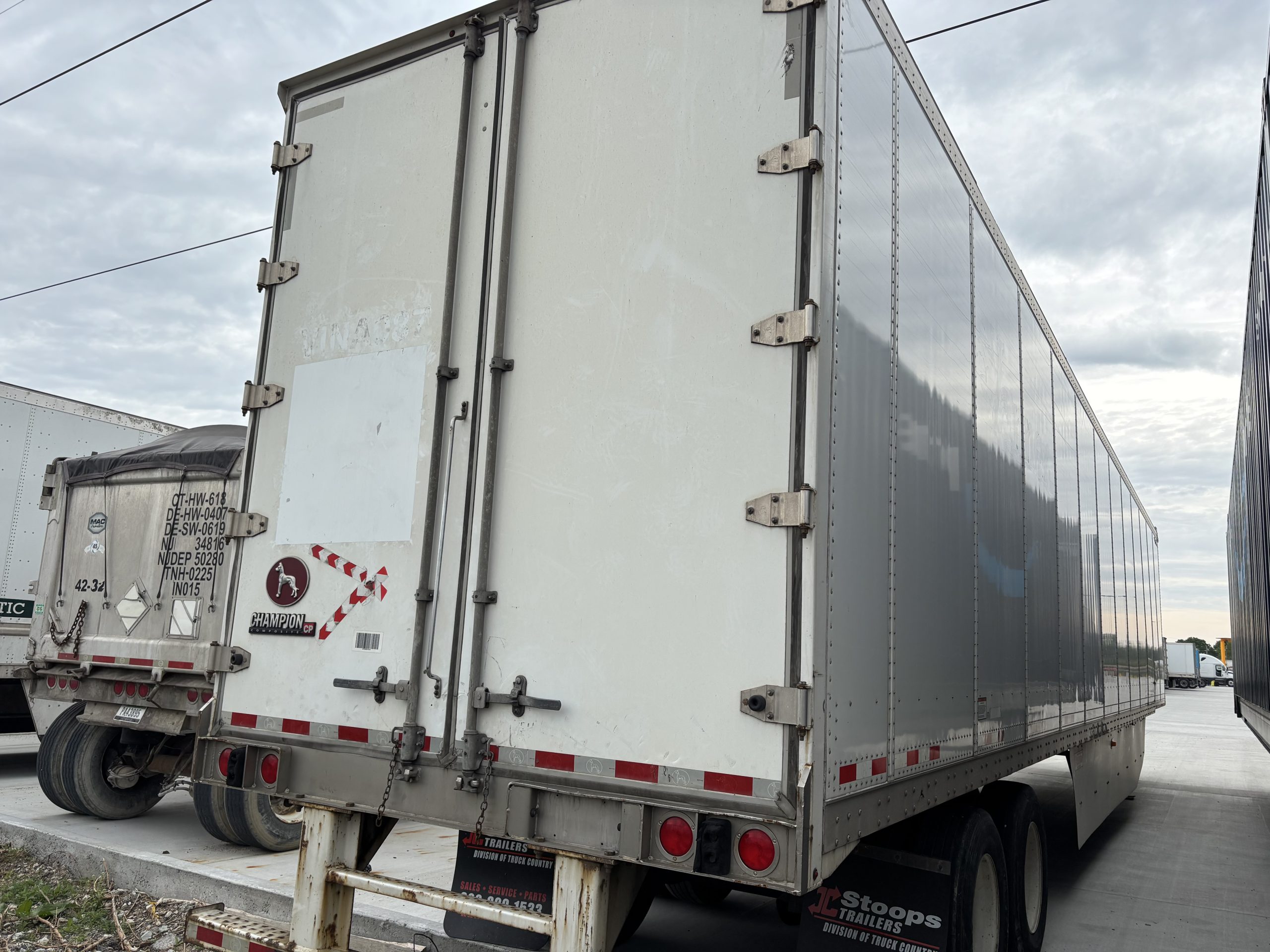 2022 Great Dane COMPOSITE 2022 Great Dane COMPOSITE - image 3 of 6