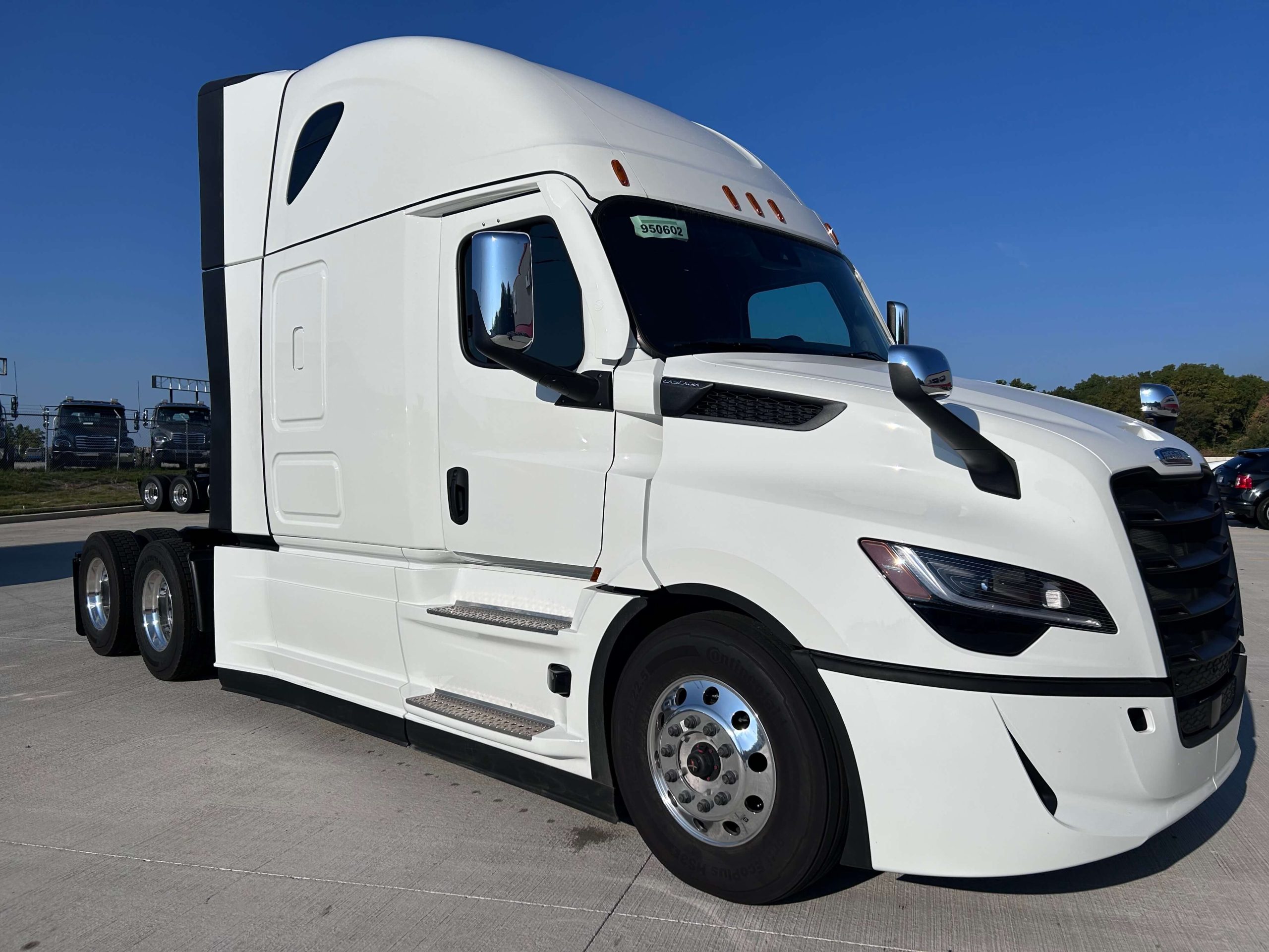 2026 Freightliner PJ126SLP 2026 Freightliner PJ126SLP - image 3 of 6