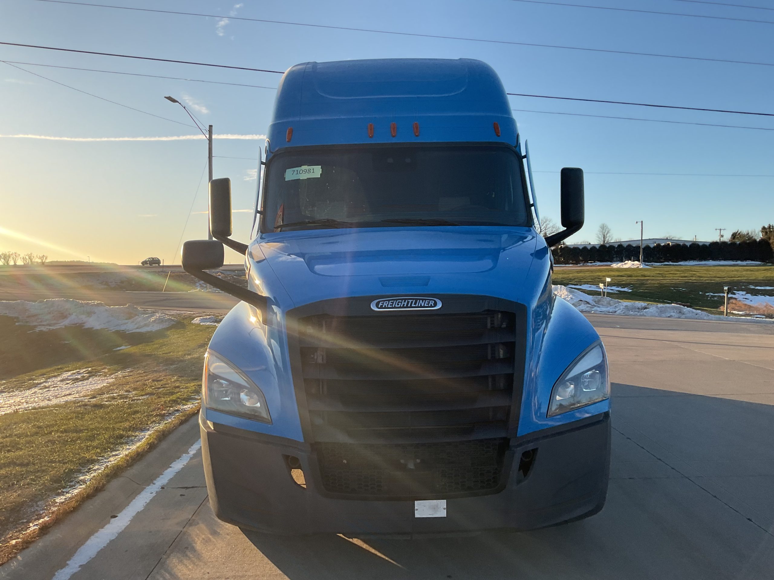 2022 Freightliner PT126SLP 2022 Freightliner PT126SLP - image 2 of 6