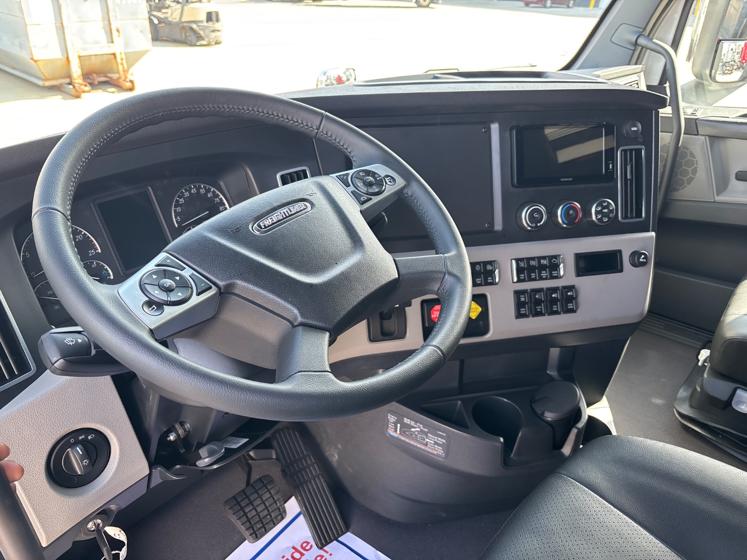 2027 Freightliner PJ126SLP 2027 Freightliner PJ126SLP - image 6 of 6