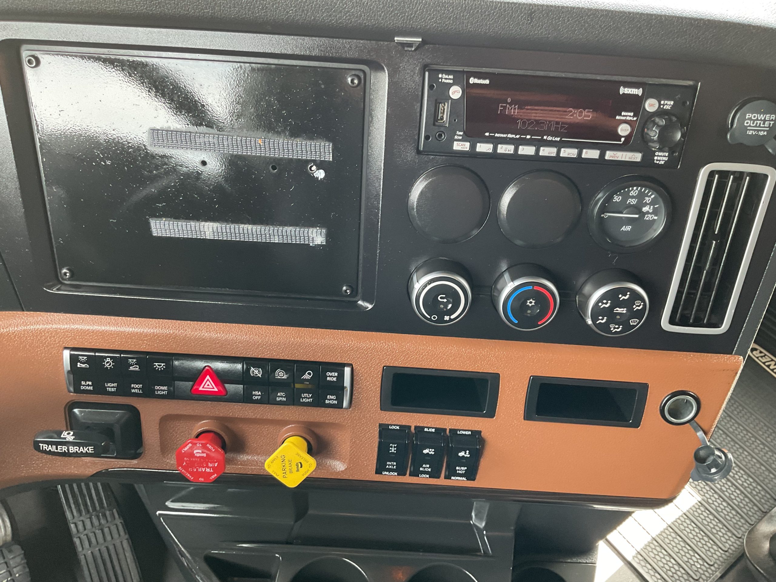 2022 Freightliner PT126SLP 2022 Freightliner PT126SLP - image 6 of 6