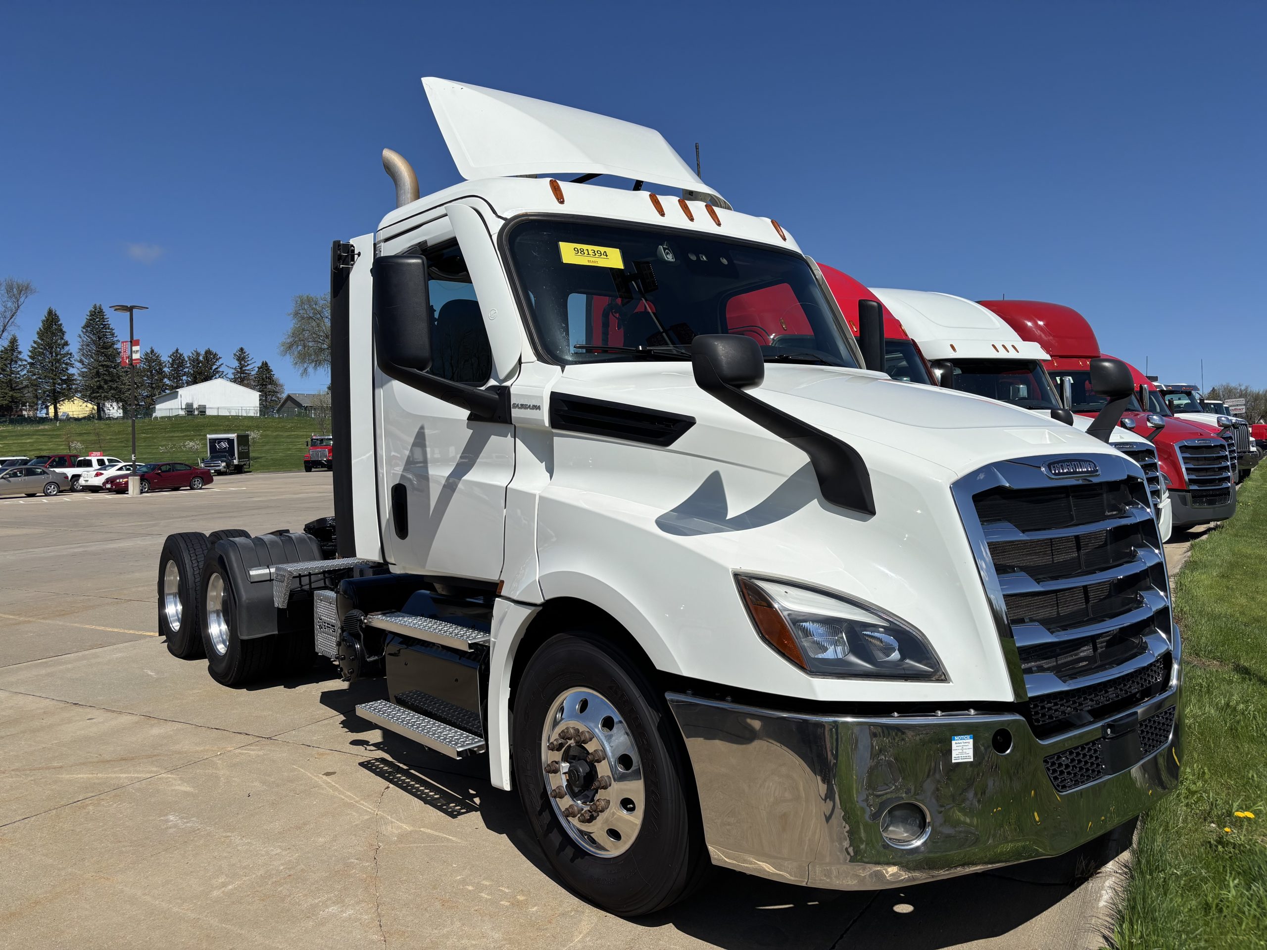 2022 Freightliner PT126DC 2022 Freightliner PT126DC - image 3 of 6