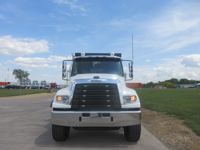 2027 Freightliner 114SD+ 2027 Freightliner 114SD+ - image 2 of 6