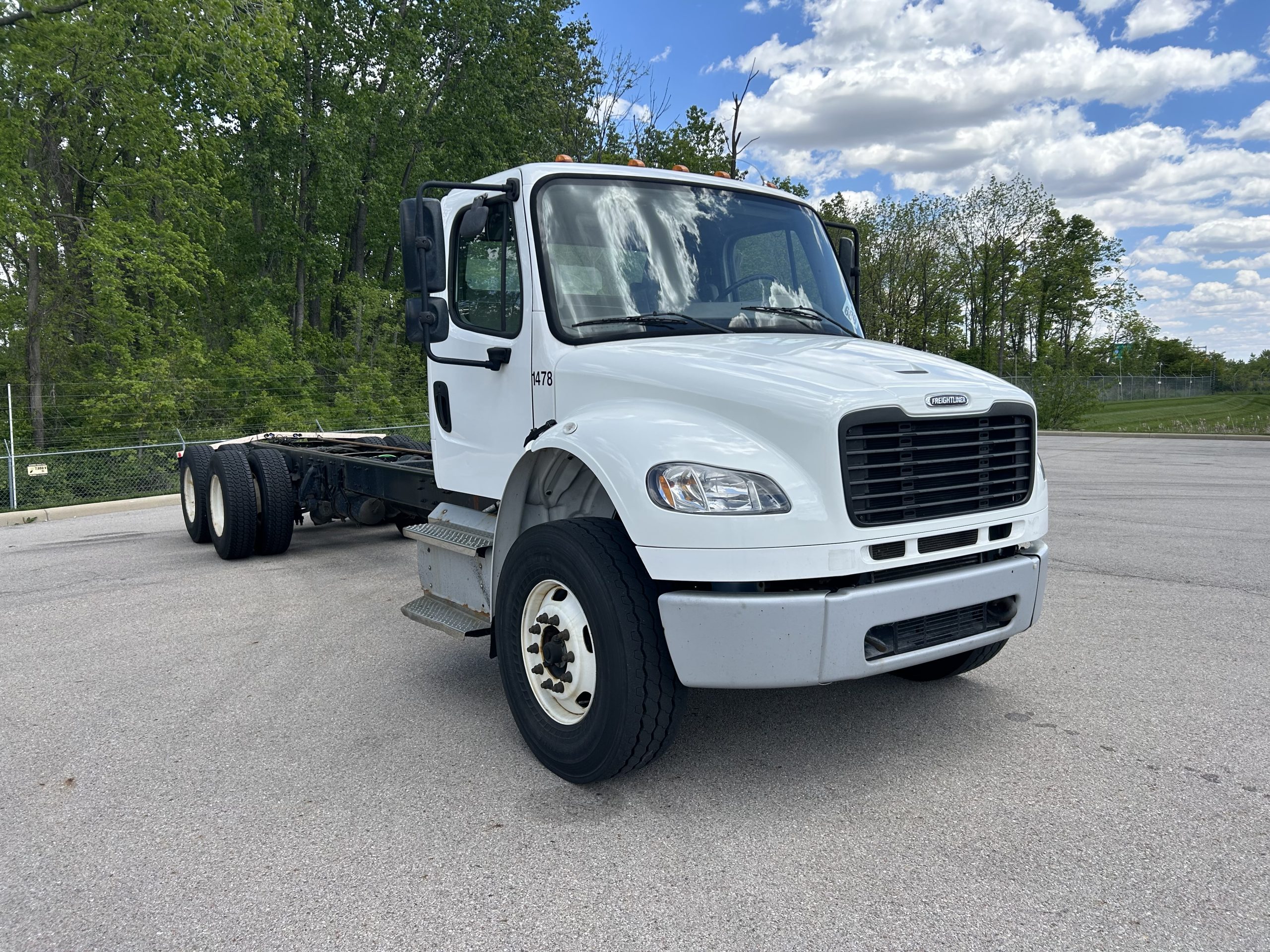 2022 Freightliner M2 106 2022 Freightliner M2 106 - image 1 of 5