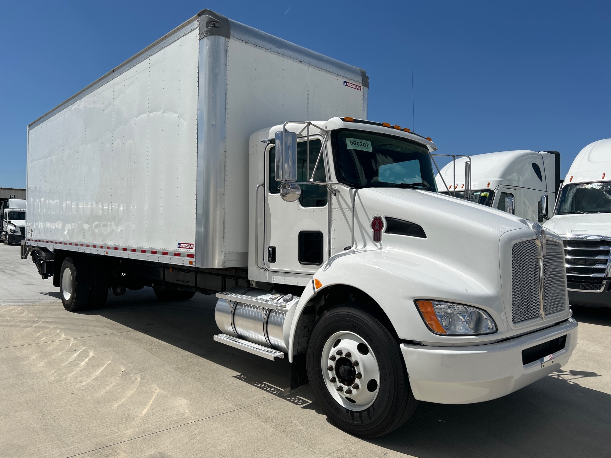 2022 Kenworth T270 2022 Kenworth T270 - image 6 of 6