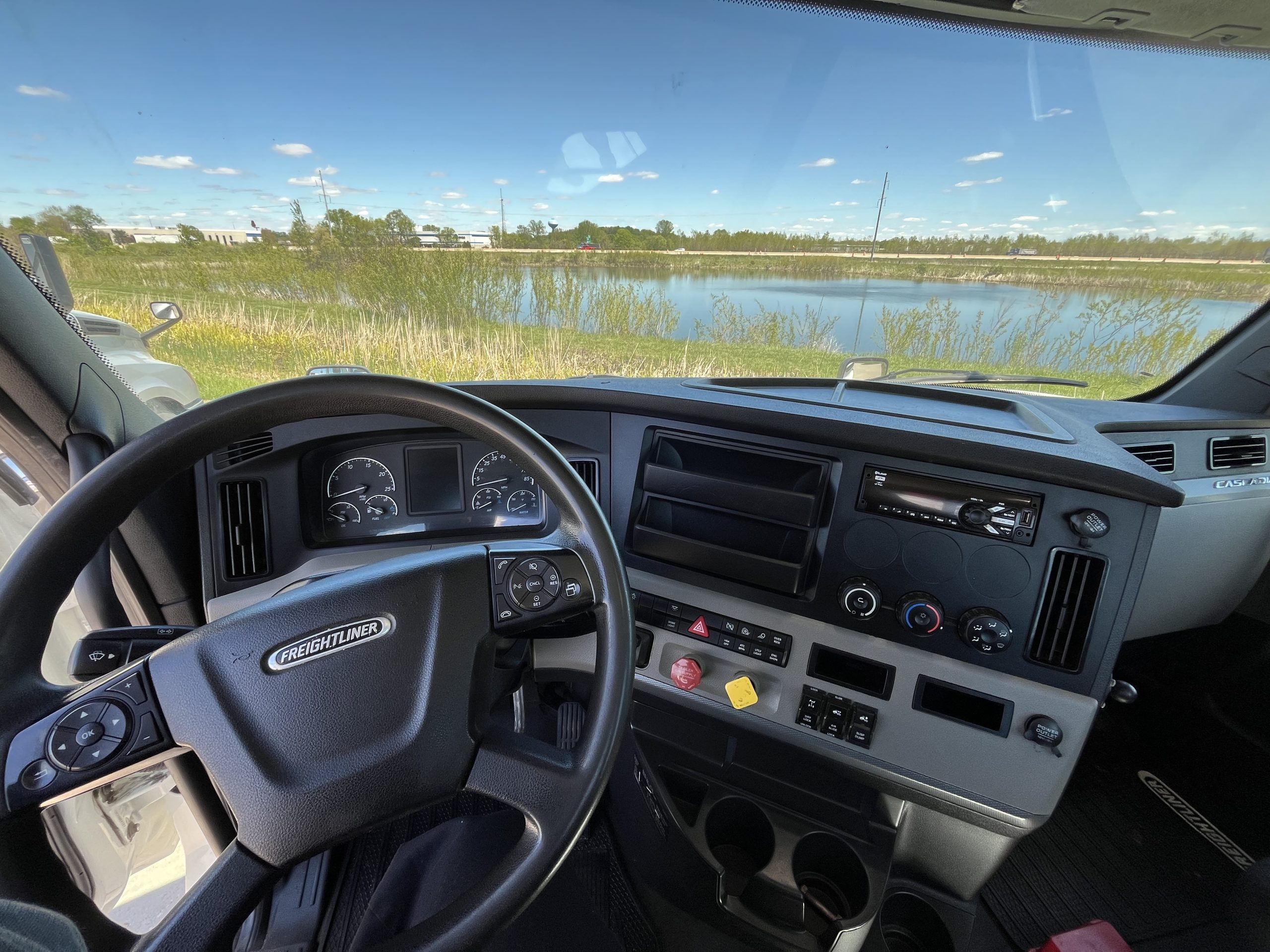 2019 Freightliner PT126DC 2019 Freightliner PT126DC - image 6 of 6