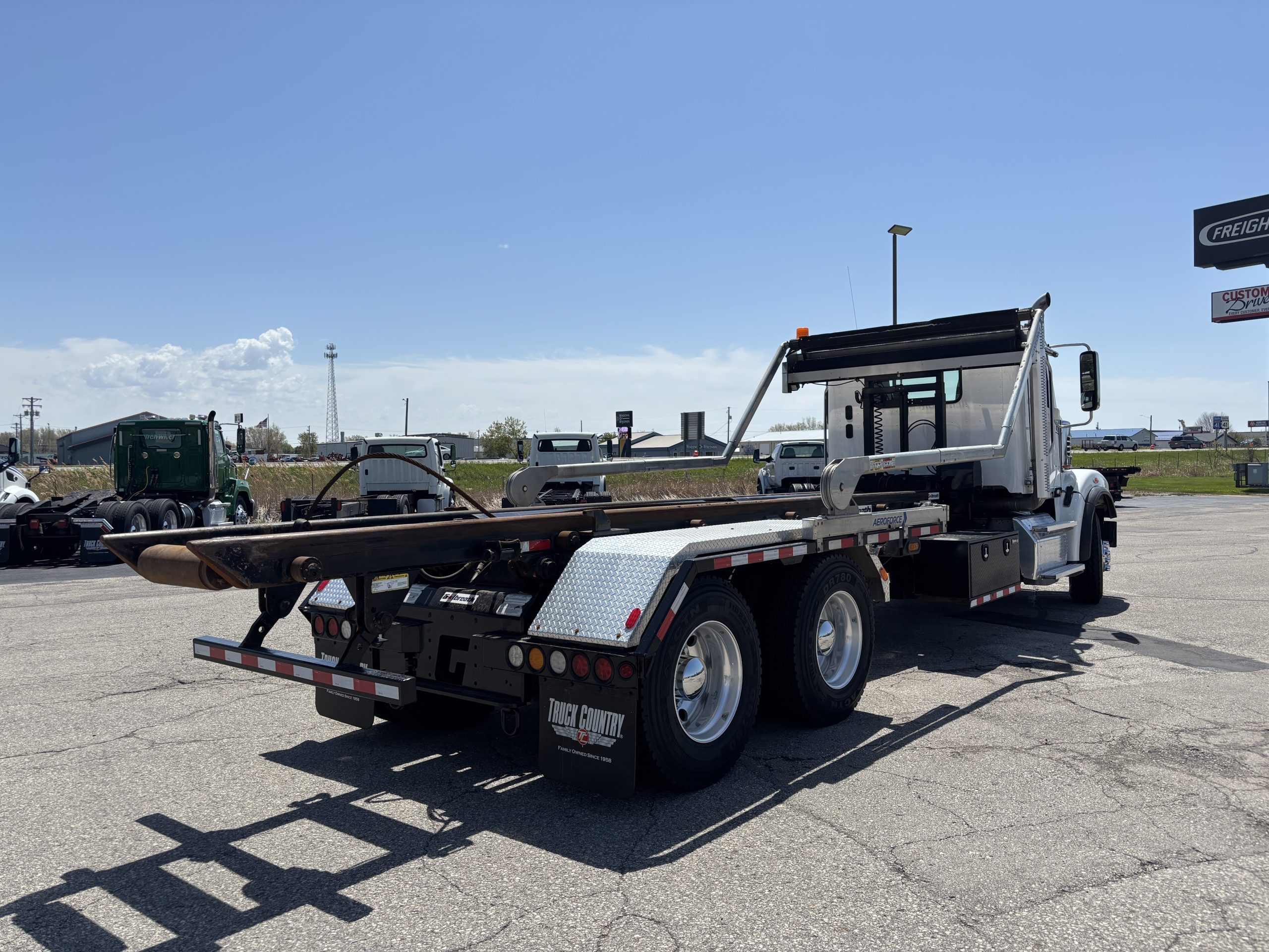 2023 Freightliner 122SD 2023 Freightliner 122SD - image 6 of 6