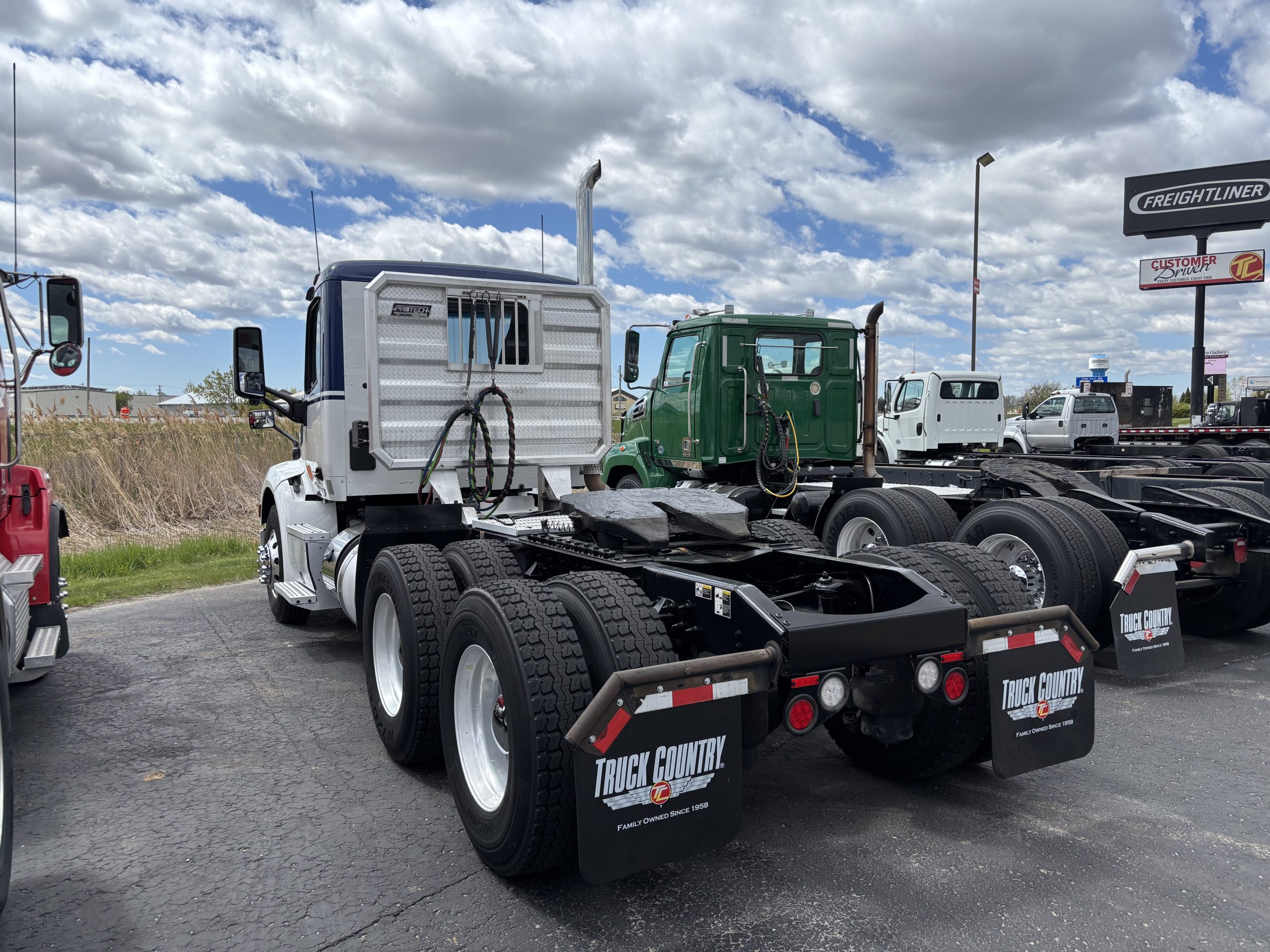 2019 Peterbilt 579 2019 Peterbilt 579 - image 6 of 6