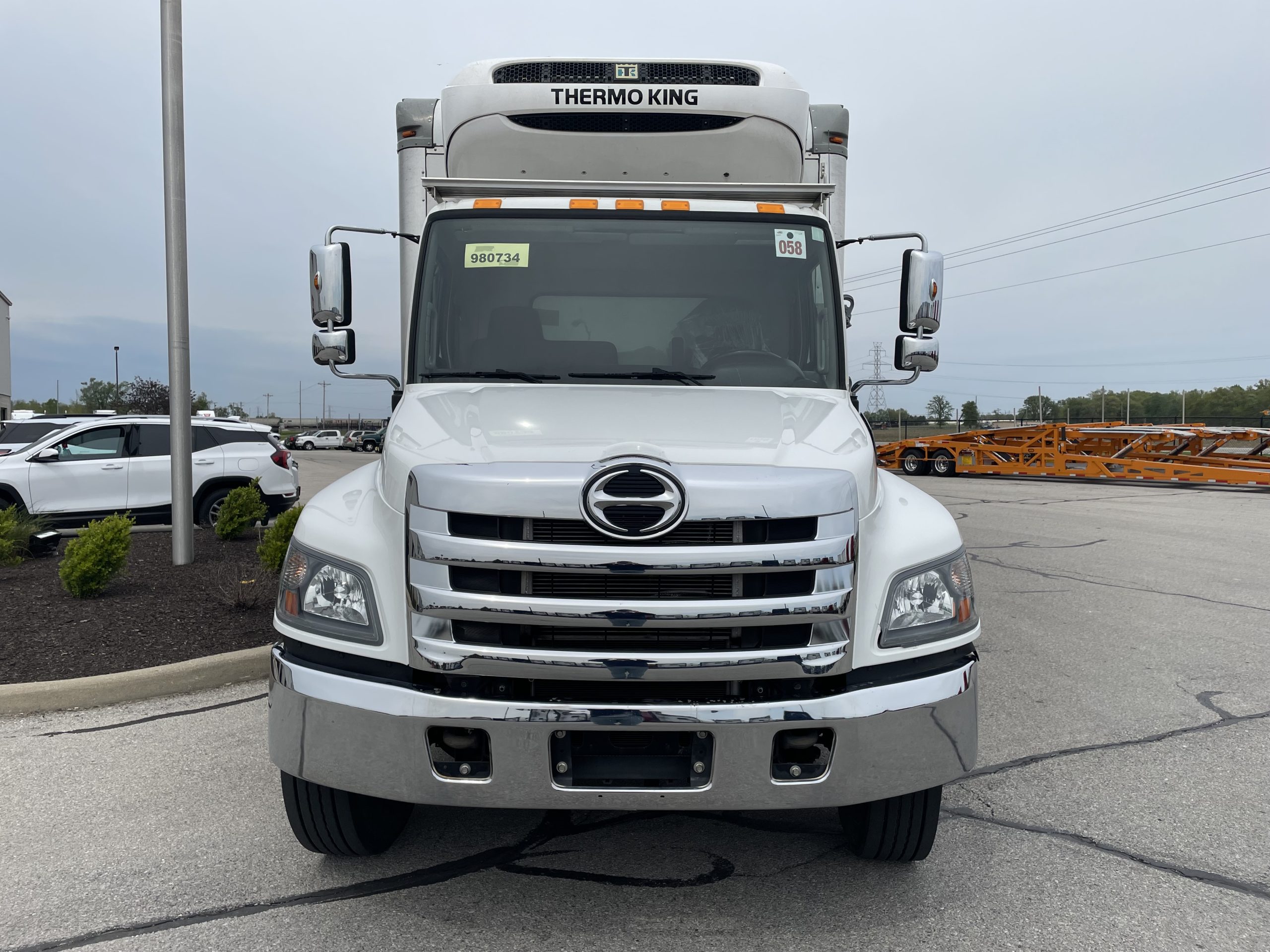 2016 Hino 268 2016 Hino 268 - image 6 of 6