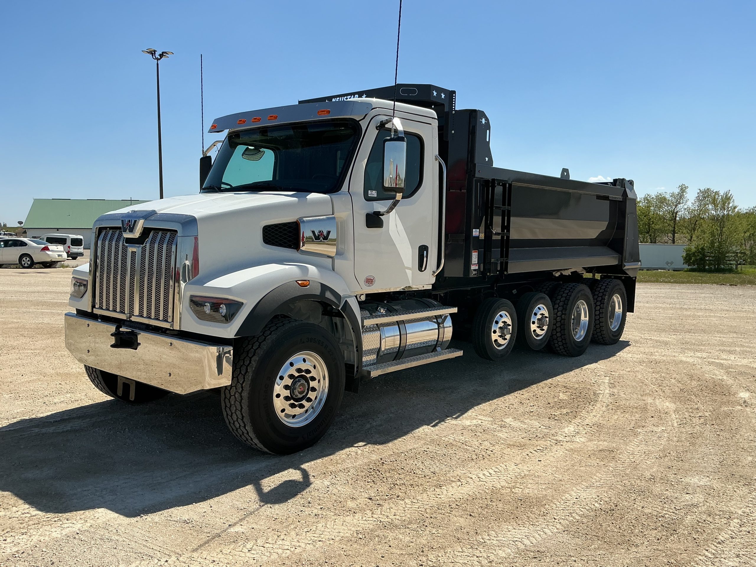 2026 Western Star 47X 2026 Western Star 47X - image 4 of 6